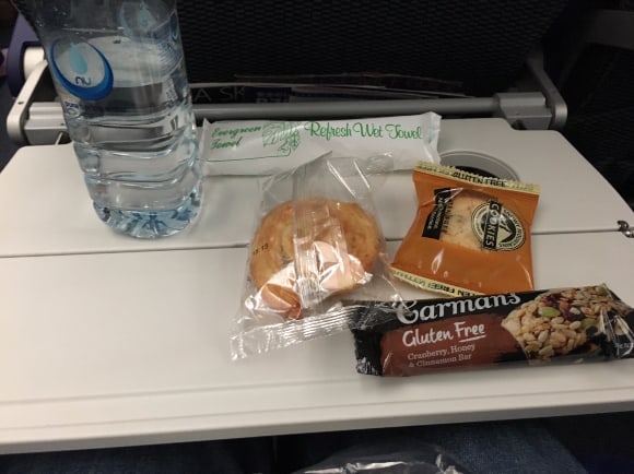 NH880 Economy breakfast bag contents