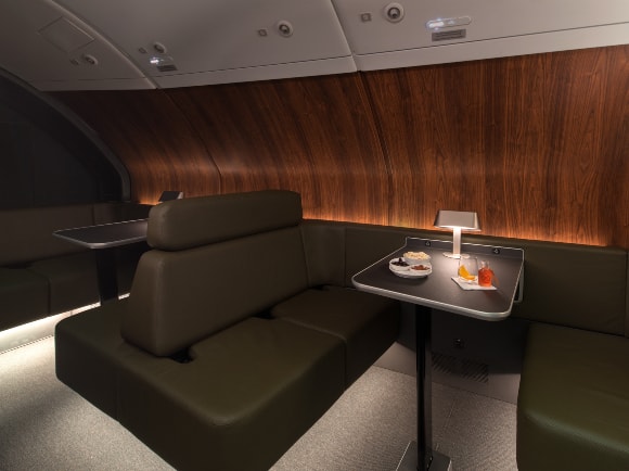 New Qantas A380 upper deck lounge