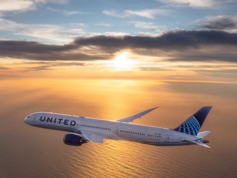 United Airlines Boeing 787
