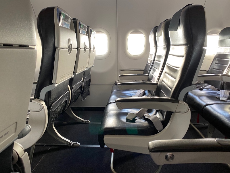 Air New Zealand A320 seat legroom