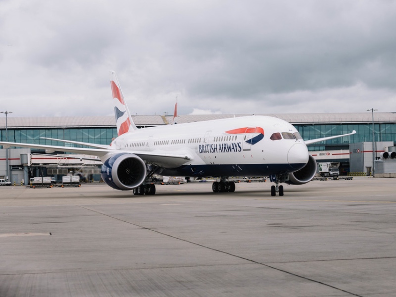 British Airways Boeing 787-8 at LHR