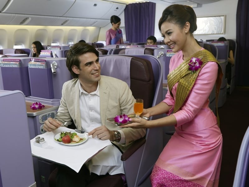 Thai Airways Boeing 777-300ER Business Class