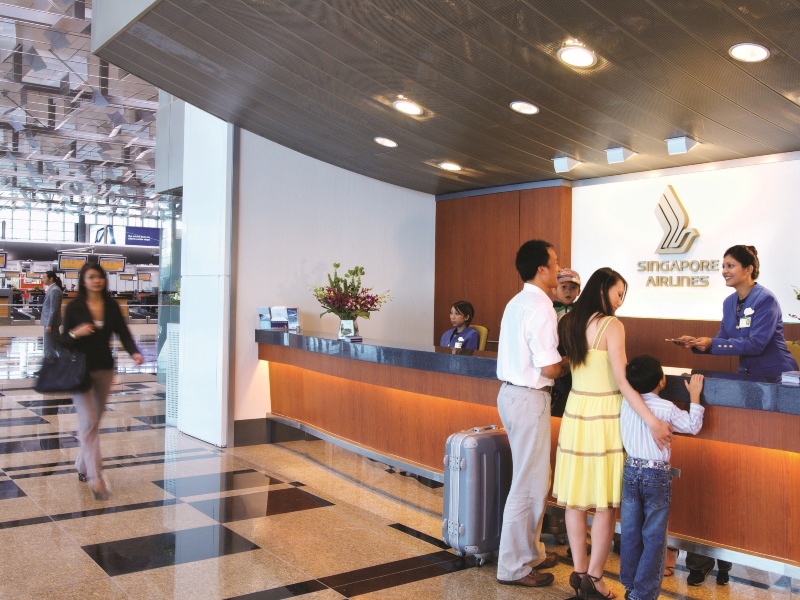 Singapore Airlines service desk at Changi Airport