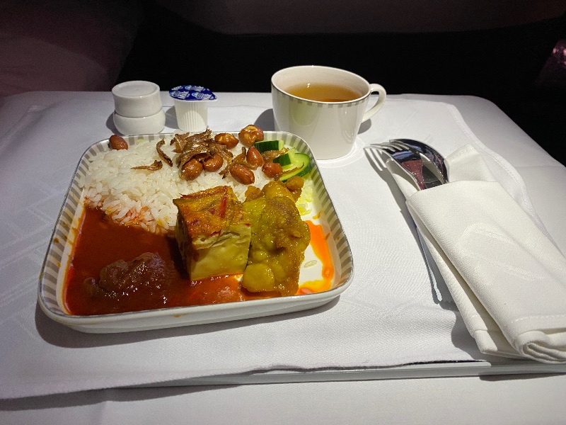 A delicious plate of nasi lemak was served before landing