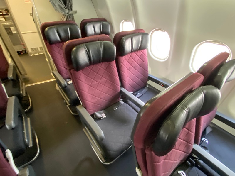 Qantas A330-200 Economy seats