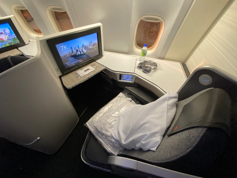 Air Canada Boeing 777-200LR Business Class seat