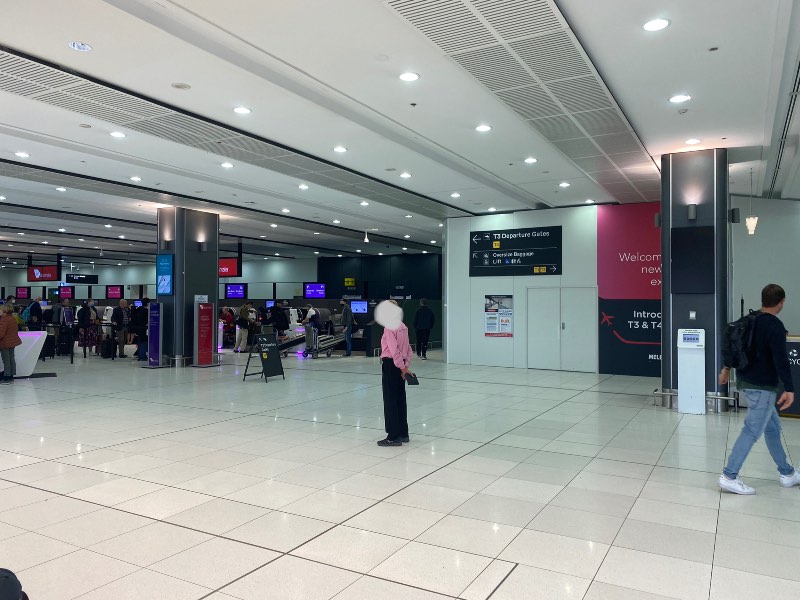 The escalators leading from the Terminal 3 check-in area to the Virgin Australia lounge are no more