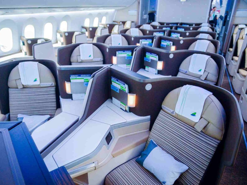 Bamboo Airways Boeing 787-9 Business Class